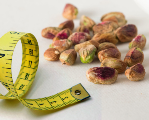 Measuring the size of pistachio